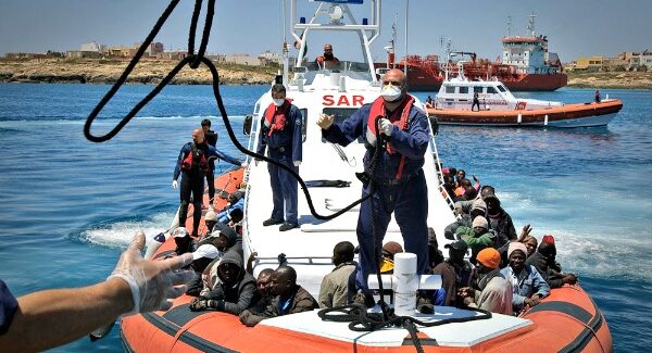 unhcr fleeing libya